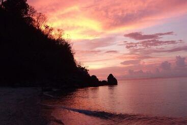 پانسیون Amami Beach Resort