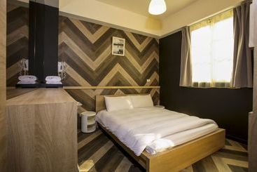 Fengjia Footpace  Hostel