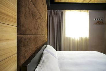 Fengjia Footpace  Hostel