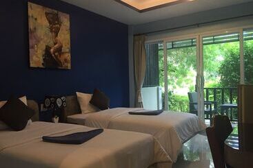 Отель Baan Suan Ta