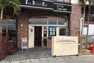 בית מלון כפרי Sunset American