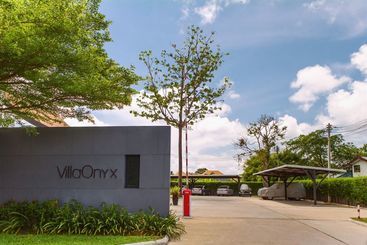 Onyx Villas By Tropiclook