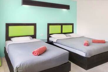 酒店 Ubox Samui Hostel   Chaweng Beach