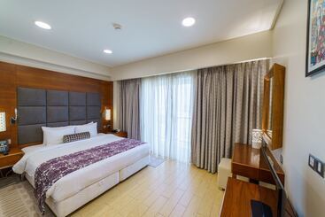 هتل Levatio Suites Muscat, A Member Of Radisson Individuals
