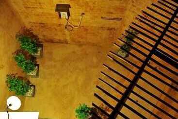 בית מלון כפרי The Gleam Resort