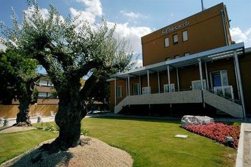 호텔 La Chiesaccia Ristorante