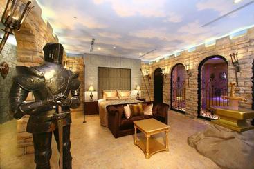 Sato Castle Motel