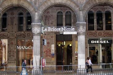 پانسیون Guesthouse La Briosa Nicole