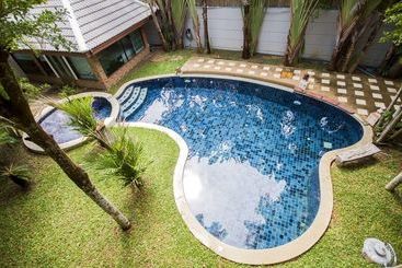 ویلا Tamnak Beach House