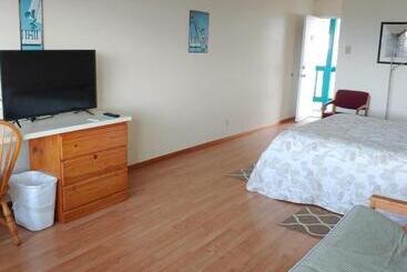 The Dublin House Motel