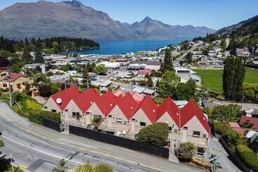 آپارتمان Turner Heights Townhouses