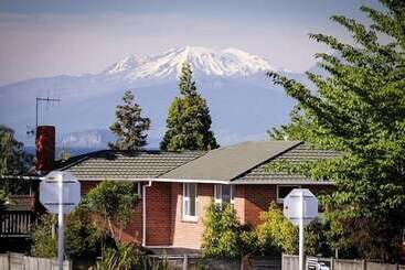 ユースホステル Haka House Taupo