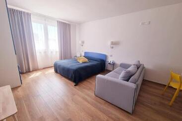 ベッドアンドブレックファースト The Garden