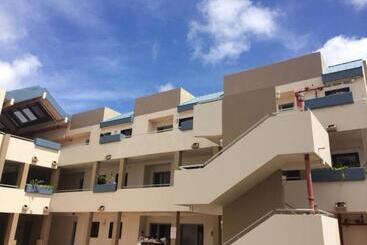 آپارتمان Guam Airport