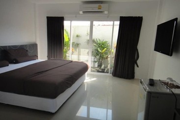 בית מלון כפרי O Drive Resort &