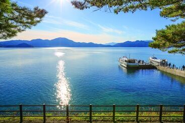 בית מלון כפרי Tazawako Lake Resort & Onsen