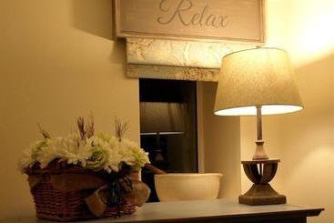 房子  Plum Tree Cottage