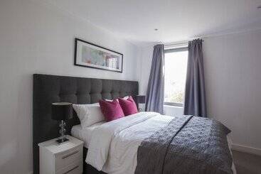 Belvedere Stratford City Edge Apartments