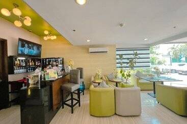 فندق 88 Courtyard