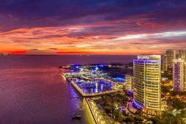 בית מלון כפרי Intercontinental Haikou Seaview, An Ihg