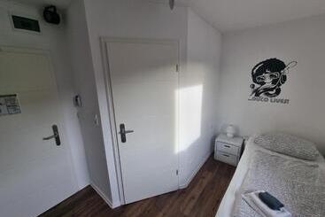 ホテル Pension Zur Sonne 24/7