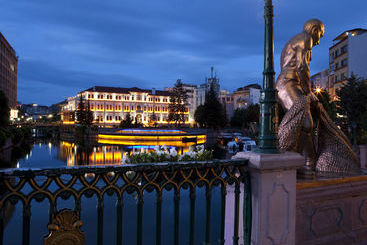 בית מלון כפרי Porsuk Thermal Boutique