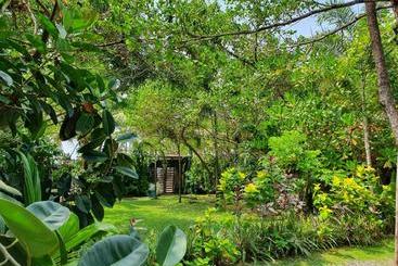 Lohas Beach Resort Villa
