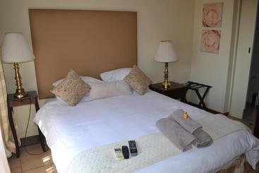 پانسیون Edelweiss Corporate Guesthouse