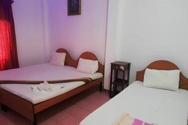 Sunshine Hotel & Hall
