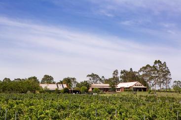 בית מלון כפרי Bluebush Estate