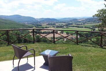 בית מלון כפרי Casali Del Toppello