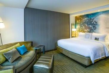 هتل Courtyard Lake Charles