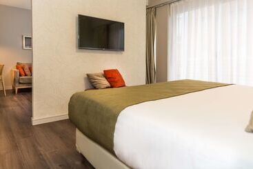 هتل Dazzler By Wyndham Polo