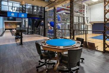 Kimpton Cardinal Hotel, An Ihg