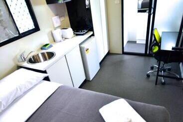 هتل Mycow Accommodation Mackay