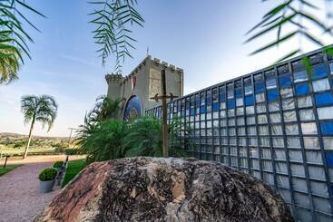 호텔 Pousada Camelot Inn