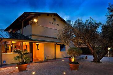 בית מלון כפרי Zì Martino