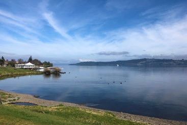 アパートメント 300 Lake Terrace