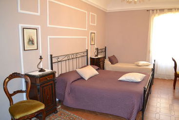 تختخواب و صبحانه Corte Palazzo Picedi Benettini