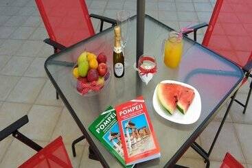 B&b Sweet Home Two Steps From The Ruins..