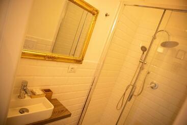 مبيت وإفطار Guest House Camilla