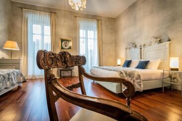 酒店 Bellezza Suites