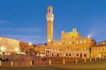 Отель Collelungo