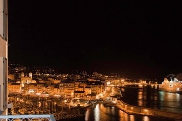 ホテル Des Gouverneurs