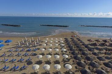 בית מלון כפרי Diamante