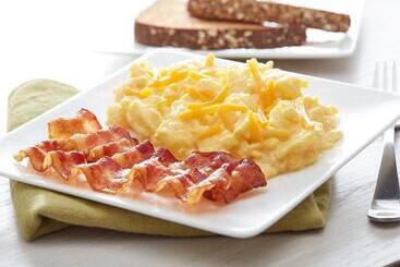 בית מלון כפרי Fairfield Inn & Suites By Marriott Plattsburgh