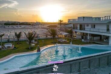 هتل Green Paradise Residence