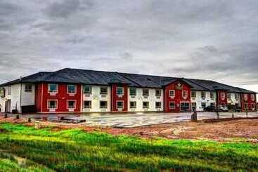 فندق Stoughton Western Star Inn & Suites