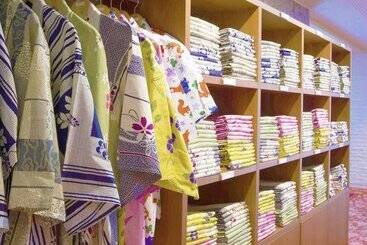 בית מלון כפרי Ooedo Onsen Monogatari Yamanaka Saichoraku