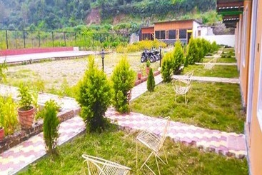 Отель Fabescape Pine Hill View